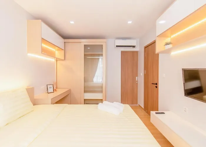 Sky Park Condotel &